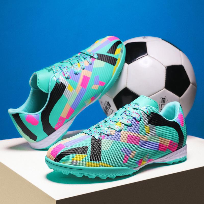 Student Broken Nail Sports Shoes Men and Women Youth Game Grass Football Shoes Long Nails Low Top New Training