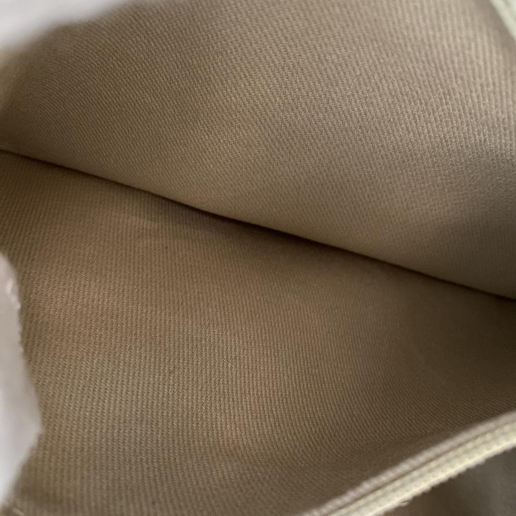 Used CHANELTote Bag Ivory Leather Women