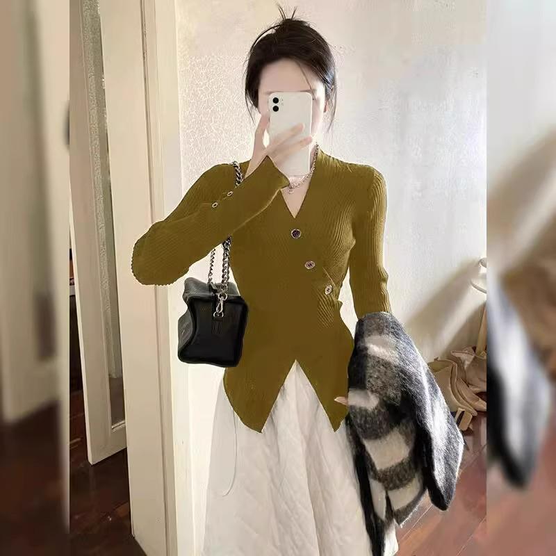 Женский шикарный вязаный облегающий топ с V-образным вырезом крест-накрест для зимы 2025