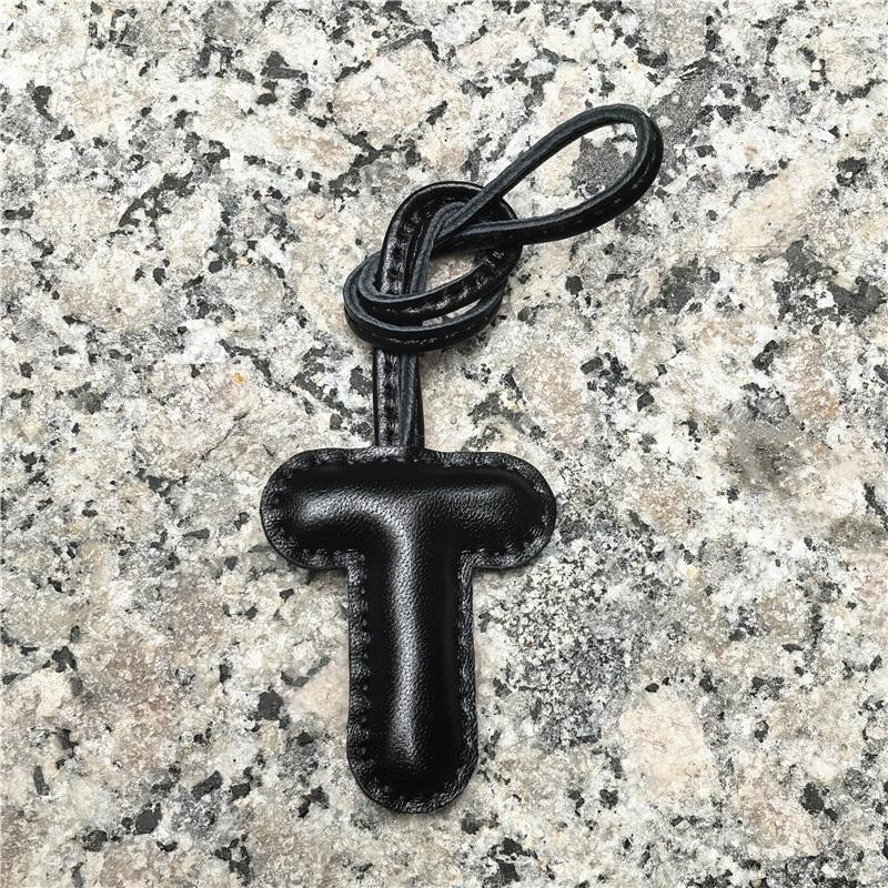 A-Z Fashion Key Chain Charm Pendant for Personalized Bags and Car Decor