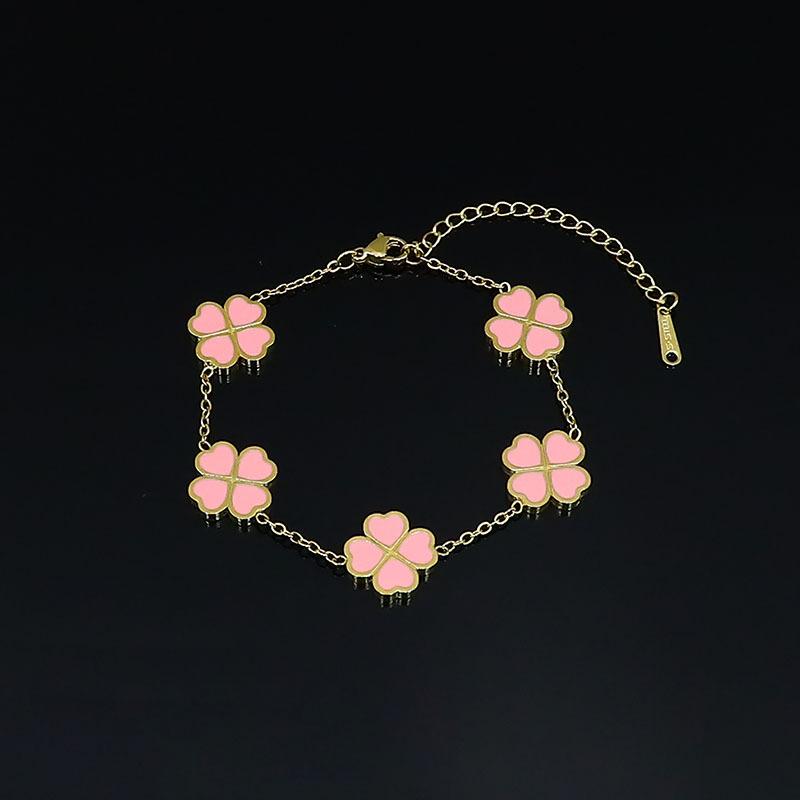 Браслет из титановой стали с четырьмя листочками клевера и пятью цветками, простой женский браслет из нержавеющей стали с эпоксидной смолой, однослойное украшение на руку девушки