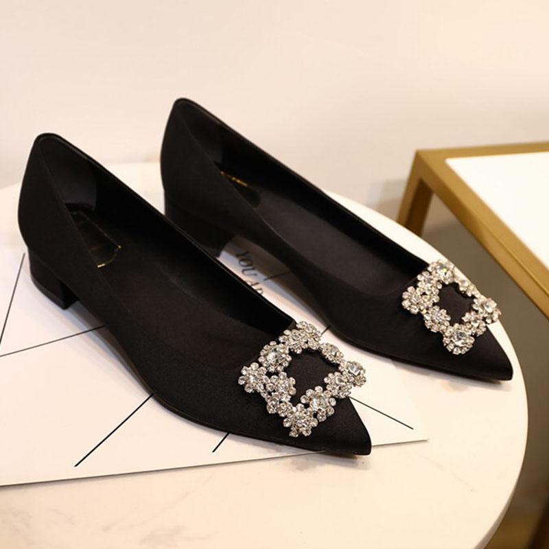 Женские туфли на высоком каблуке с квадратной пряжкой Water Diamond, заостренные толстые каблуки, свадебные шелковые атласные туфли на среднем каблуке с неглубоким носком