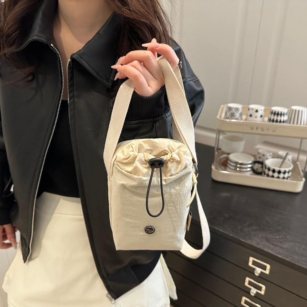 Multifunctional Mini Nylon Crossbody Bag Zipper Water Bottle Bag Drawstring Small Square Bag Daily