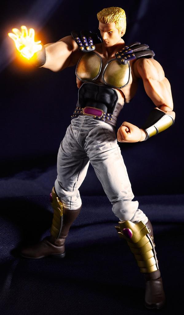 Revoltech Falco Fist of the North Star Серия REVOLUTION 015 №.