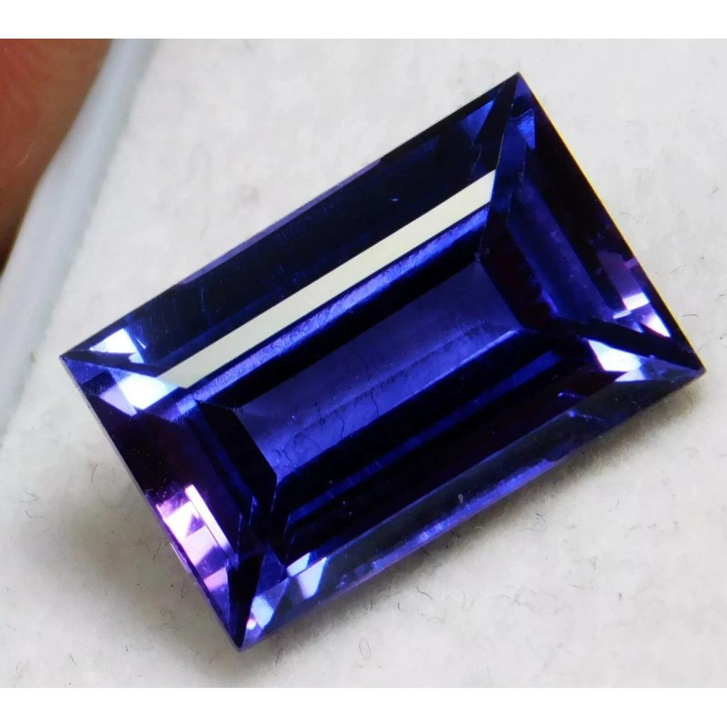 Certified Natural Bluish Purple Sapphire Madagascar 10-12 Ct Fabulous Gemstone