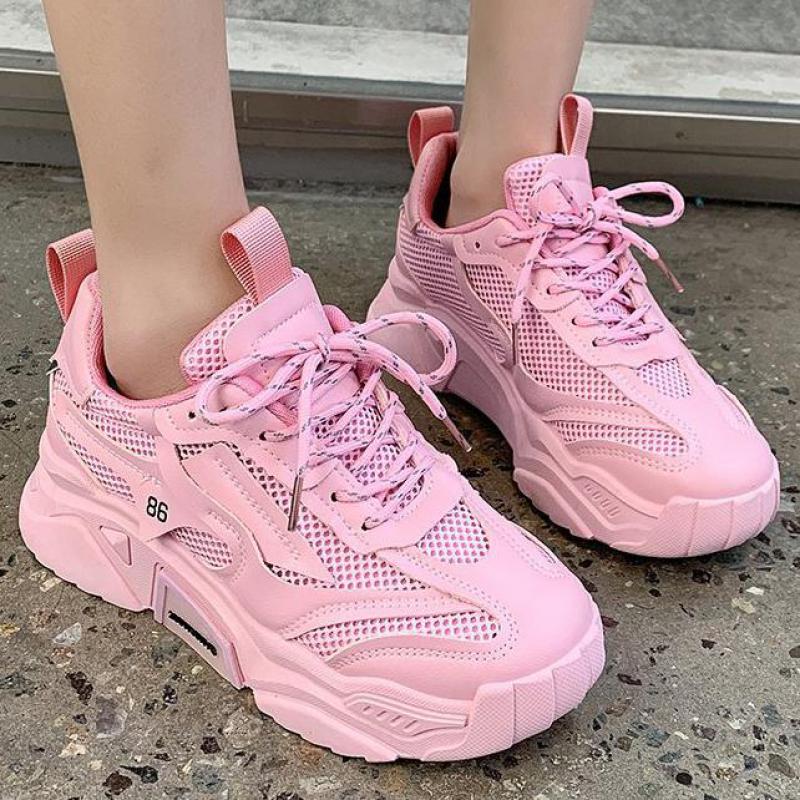 Fashion Women Purple Platform Sports Shoes Thick Sole Breathable Black Casual Shoes Women Fashion Slip On 2025 Outdoor Walking Sneakers