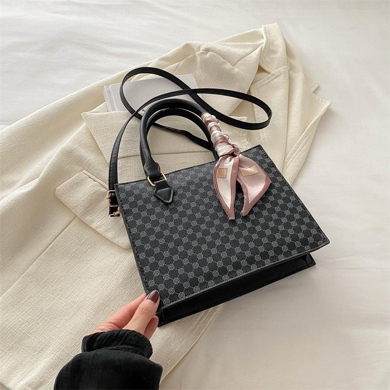 Новая летняя текстура модная повседневная простая и модная сумка через плечо в стиле ретро маленькая квадратная сумка через плечо