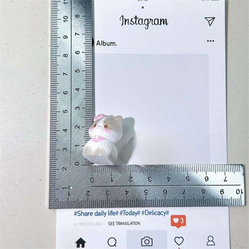 Cartoon Cute Dashboard Accessories Mini Cat Resin Garden Miniature Handicraft Accessories DIY