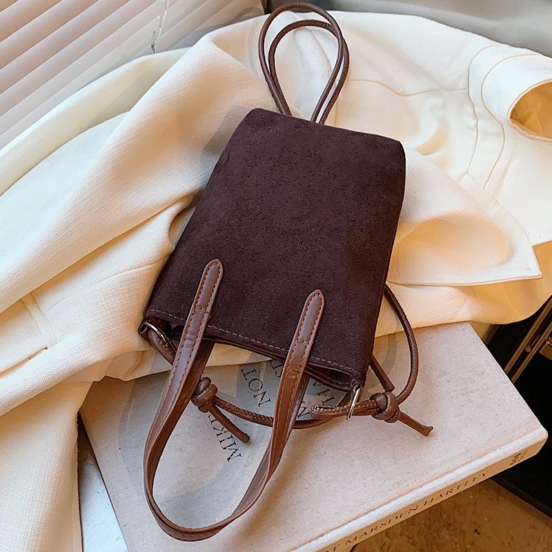 Высококачественная сумка-мессенджер для мобильного телефона, женская сумка-мессенджер 2024 года, осень-зима, новая модная универсальная матовая ретро-сумка