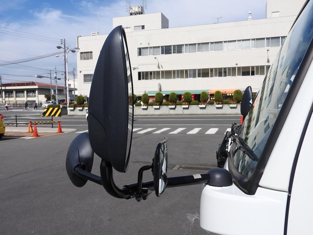 Shinei Bussan SS-18K Side Stay Mirror