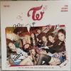 Twice Знак дебютного альбома