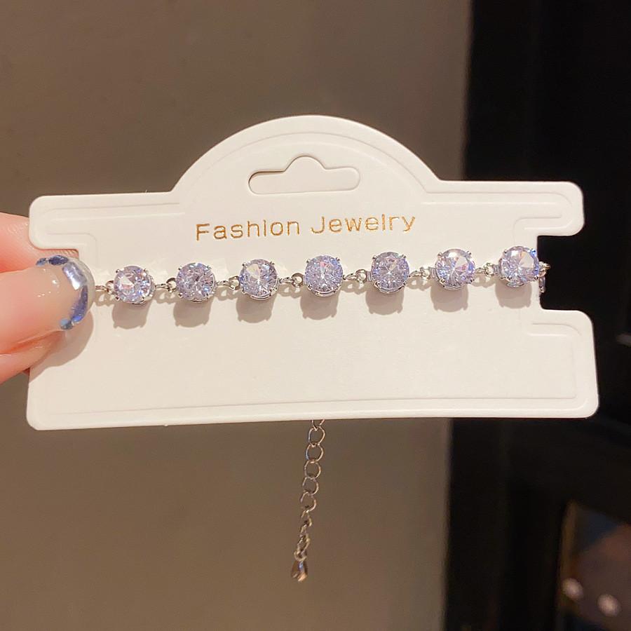 Elegant Heartshaped Zircon Silver Bracelet For Women With Luxury Style And Versatile Gift Use