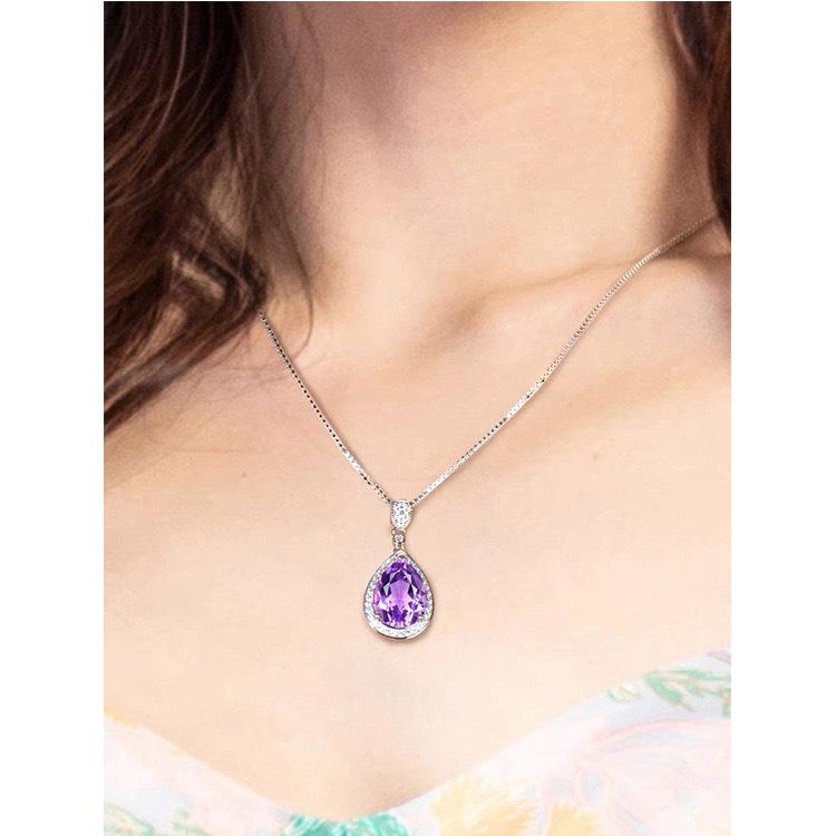 Ожерелье с подвеской в виде капли воды с фиолетовым кристаллом и посеребренным покрытием 2024 г. — простой и универсальный дизайн