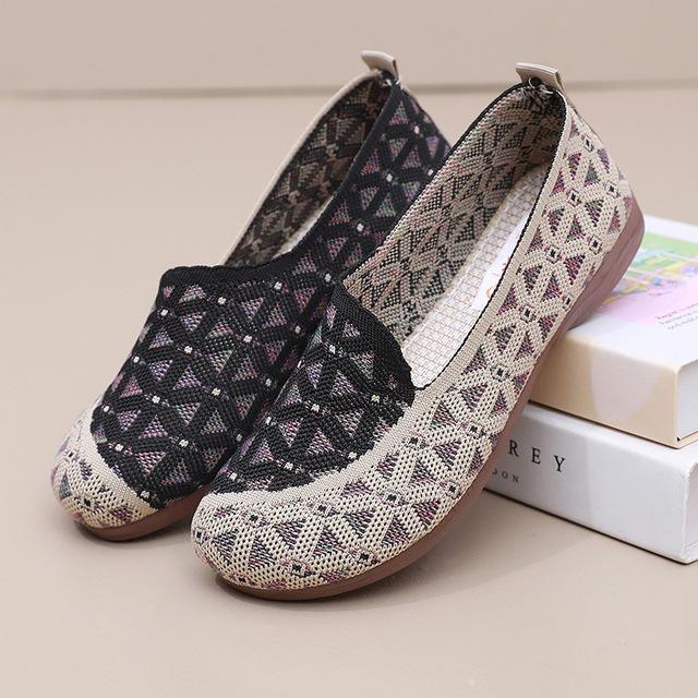 Женская легкая повседневная обувь с сетчатым вырезом, летние дышащие лоферы, удобная нескользящая обувь для мам, без шнуровки на плоской подошве с круглым носком