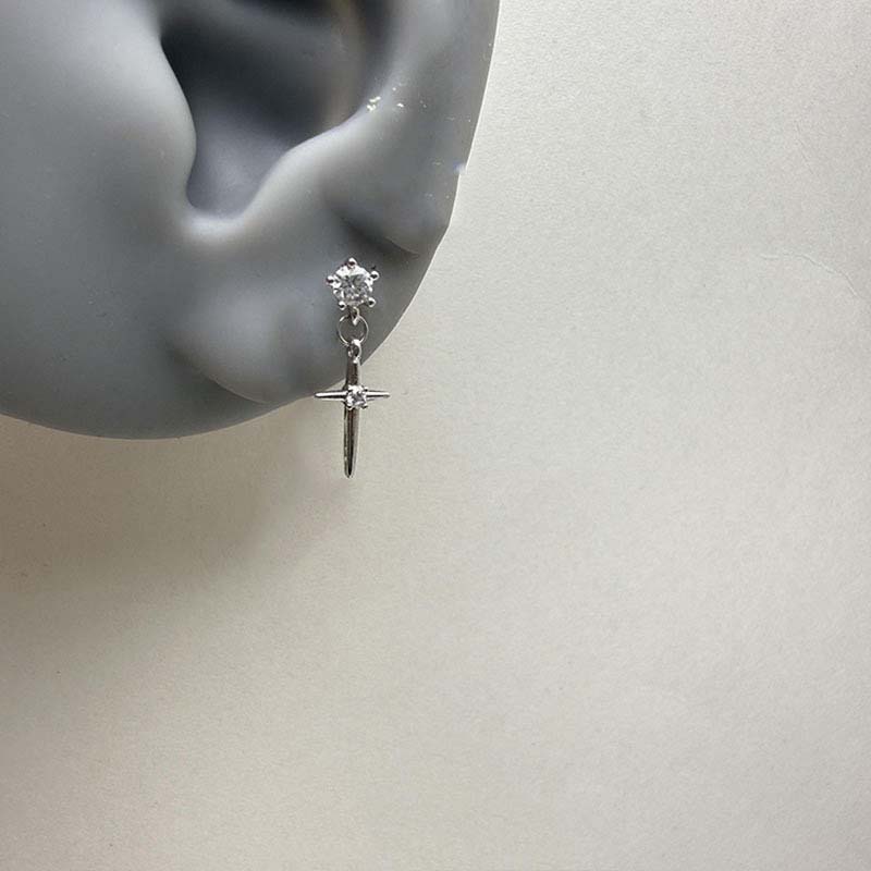 Панк Красные Сердечные Крылья Серьги-подвески с Цирконами для Женщин Мужчин Сладкие Крутые Металлические Кристаллические Серьги-пирсинг Крест Y2K Ювелирные Аксессуары