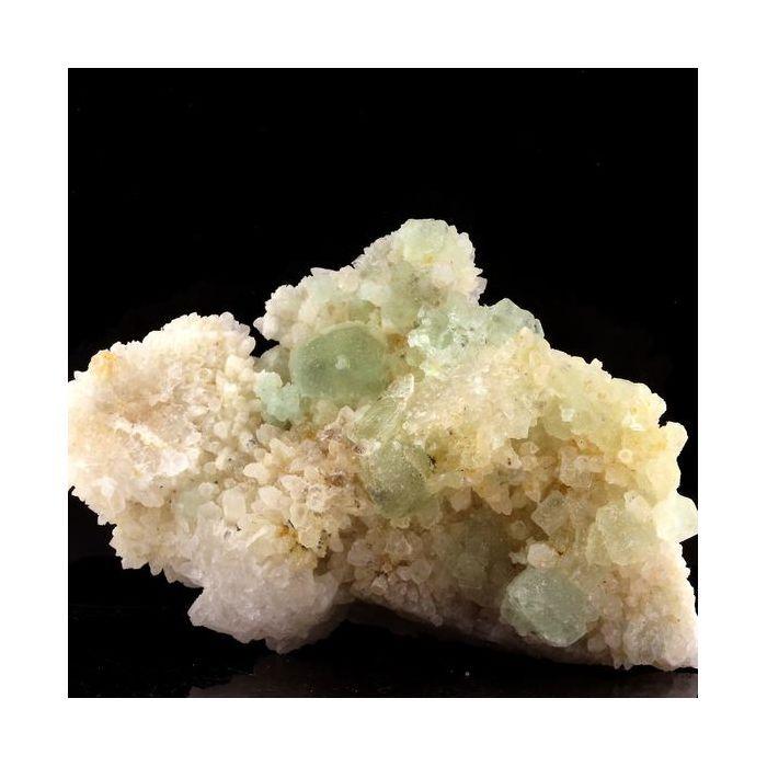 Pierres et Minéraux. Fluorite. 723.5 ct. Hardy Mine, Black Mountains, Arizona, USA.