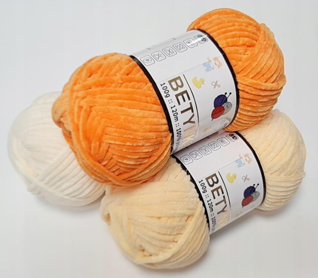 Betynka soft yarn for mascots ecru 308