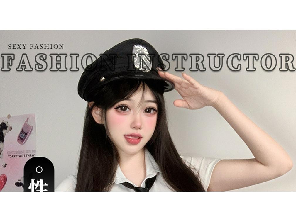 Соблазнительный комплект нижнего белья полицейской формы с низкой посадкой и съемной мини-юбкой