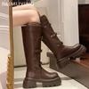 Массивные модные женские высокие сапоги, дизайнерские туфли с пряжкой на платформе и средним каблуком, высокие туфли до колена, тренд 2025 года, зимние новые туфли-лодочки для мотоциклистов