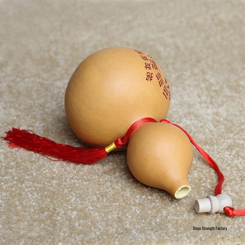 Feng Shui Cinnabar Painted Natural Gourd Pendant for Fortune and Protection