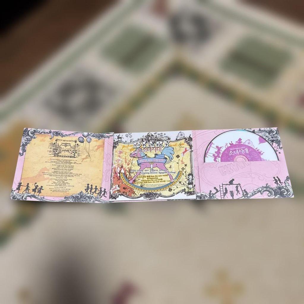 [USED] Girls' Generation THE FIRST SINGLE ALBUM