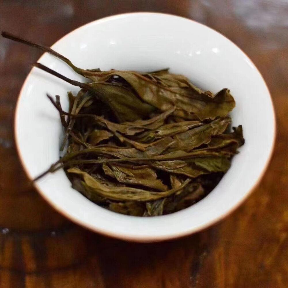 357 г Yunnan Old Raw Pu'er Cake Tea Чай из выдержанного пуэра Jiamu 2010 года Сырой чай Puerh Cake