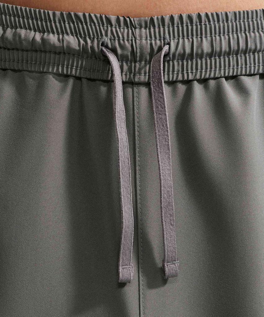 NIKE Miler Dri-Fit 7-Inch Unlined Running Shorts M - Smoke Grey / If2057-084
