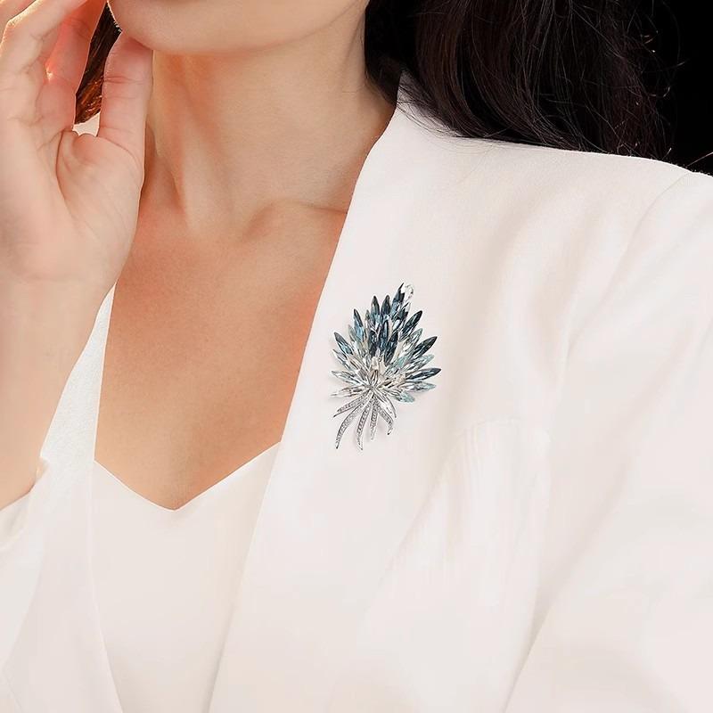 Брошь «Букет градиентных цветов класса люкс», Высококлассный женственный шарм, Хрустальная брошь «Колосок пшеницы», Брошь с нишевым дизайном