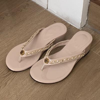 Женская обувь – Сандалии