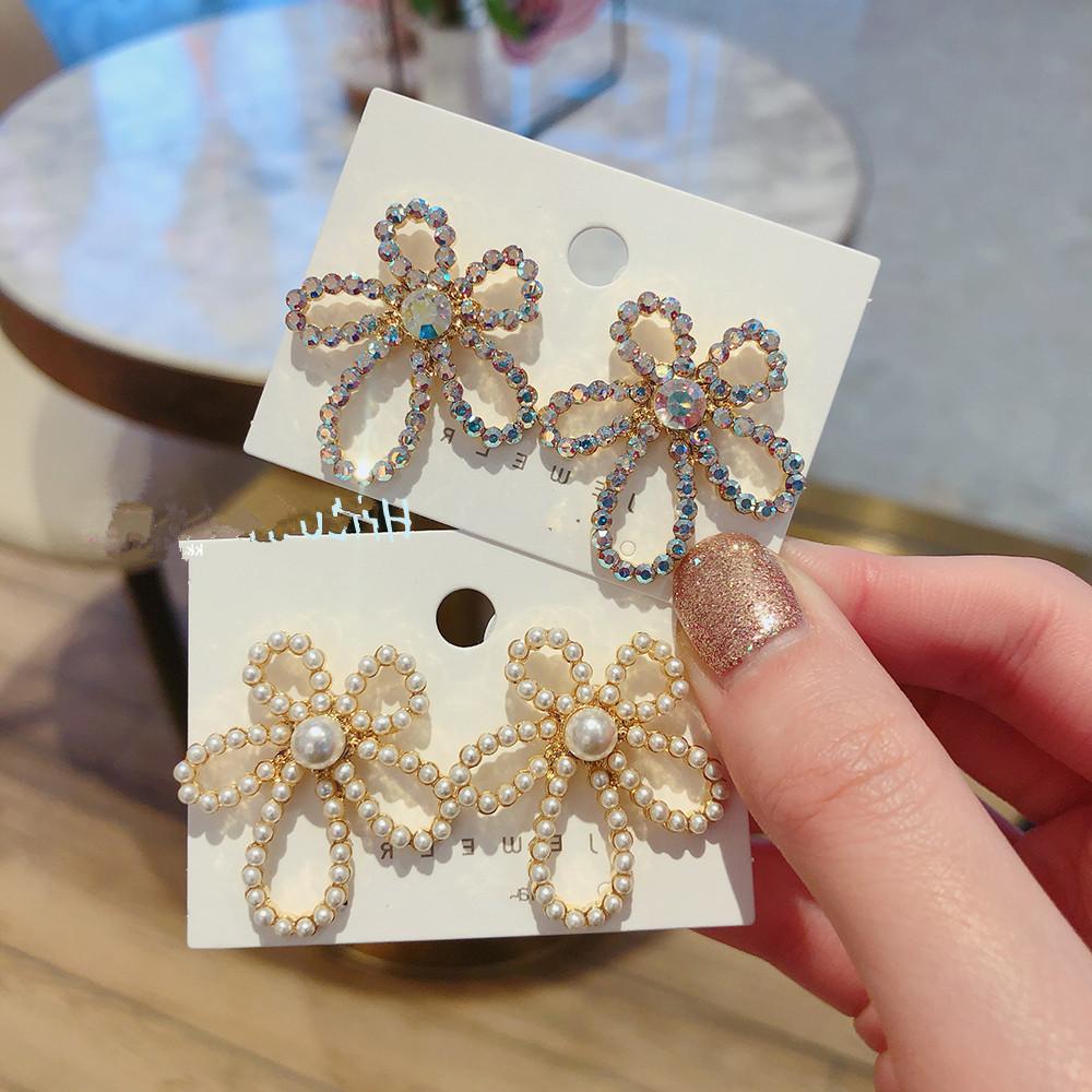Female Luxury Crystal Zircon Stud Earrings Vintage Flowers Earrings Girl Jewelry Gifts