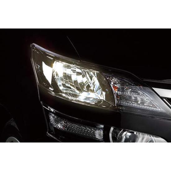 Carmate GIGA Air H11 4700K Halogen Headlights (BD1130)