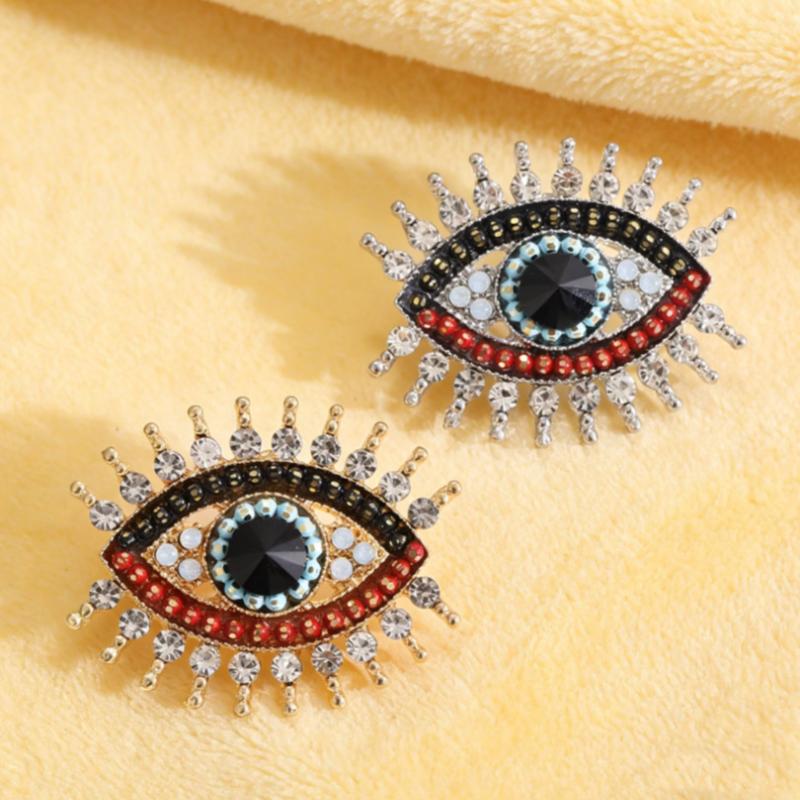 Rhinestone Office Brooch Badge Eye Shaped Pin Fashion Accessory for Parties Trendy Gifts Jewelry