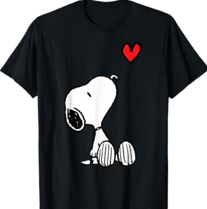 Peanuts Heart Sitting Snoopy T-T-Shirt