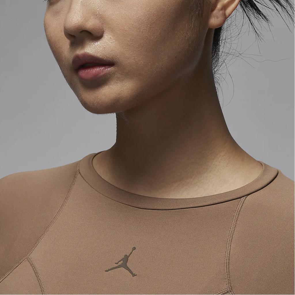 Jordan Футболка с длинным рукавом и круглым вырезом с логотипом, женские топы коричневого цвета FN5111-223