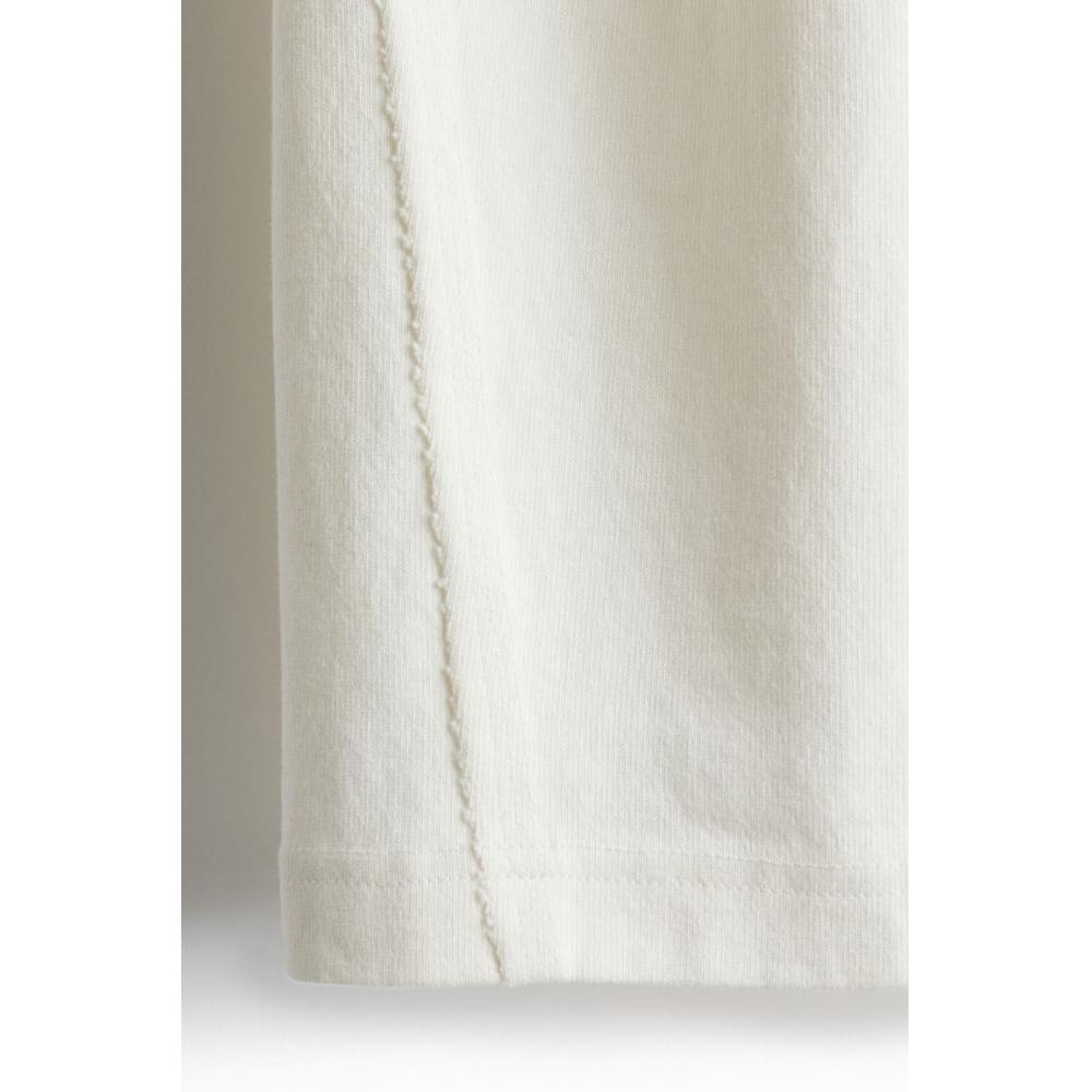 Футболка свободного покроя с деталями швов HM, кремового цвета