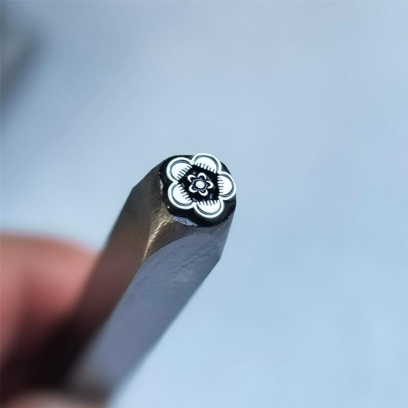 Профессиональный набор инструментов для чеканки и штамповки по металлу Стальные пуансоны для изготовления ювелирных изделий Золото Серебро Гравировка DIY Набор для рукоделия Подарок