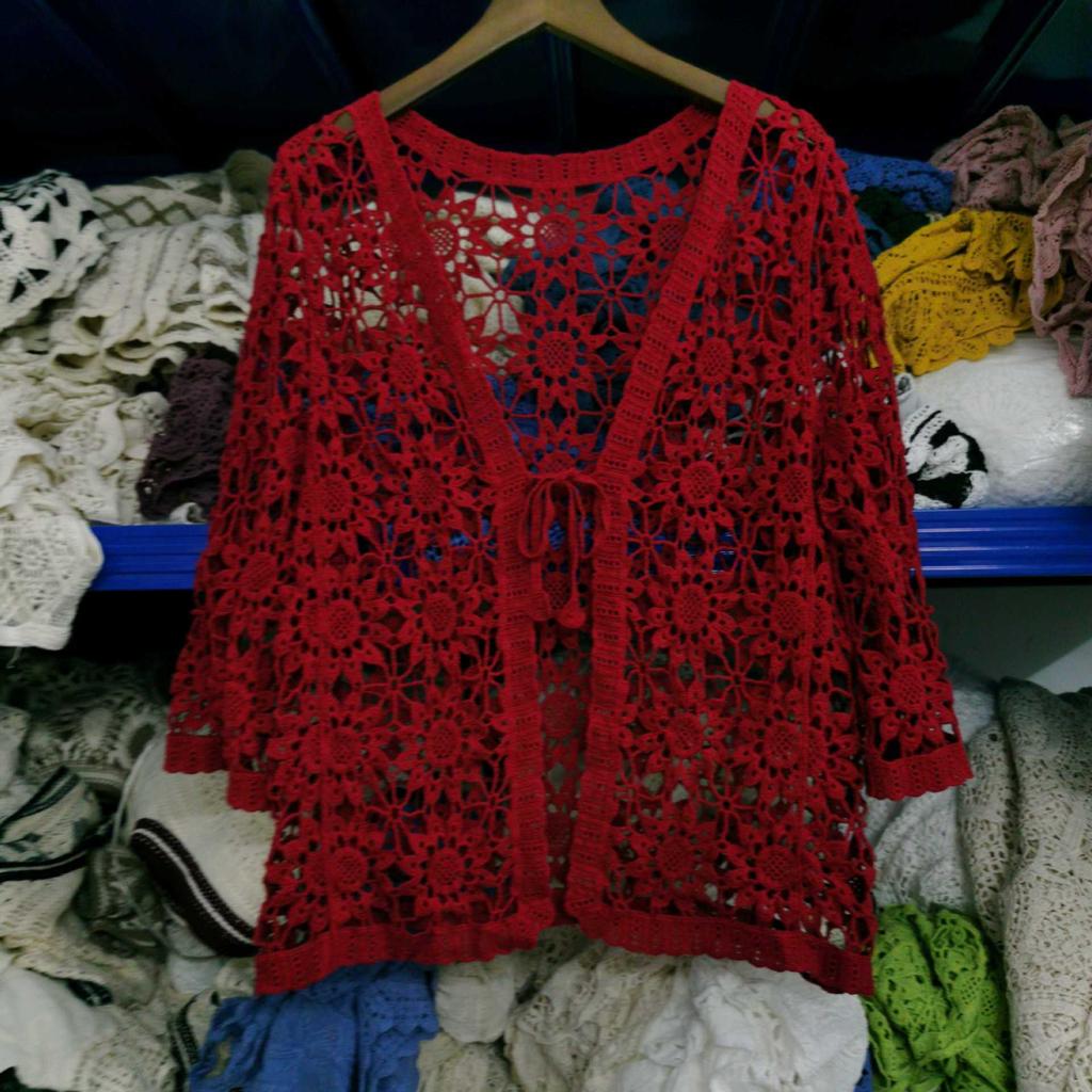 Sexy Hollow Lace Sunscreen Cardigan Sweater Women Wide Loose Air Conditioning Knitted Sweater Thin Section Female Spring Autumn