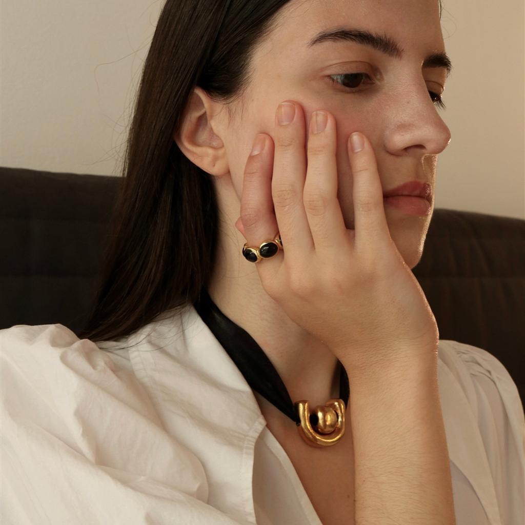 Эксклюзивный Дизайн Позолоченное 18K Настоящим Золотом Инкрустированное Черным Агатом Двухцелевое Клипса-Кольцо, Уникальное Модное Кольцо
