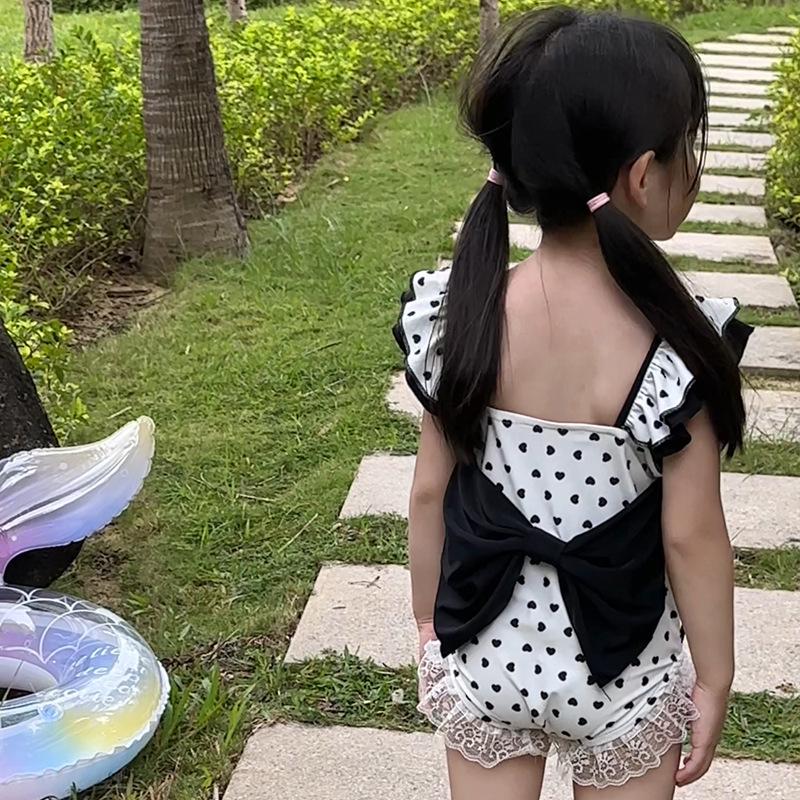 2025 Девочки Черно-белый Слитный Купальник на Бретелях - Модная Купальная Одежда для Отпуска