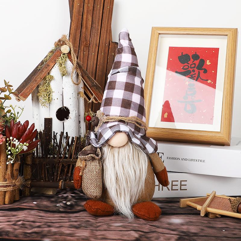 New Home Decorations Coffee Faceless Doll Dwarf Ornaments Holding Coffee Beans Rudolph Doll Coffee Festival Cafe Peripheral Doll Ornaments