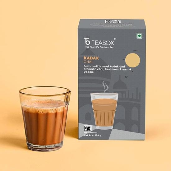 Teabox Свежий чай Kadak Chai 250 г, вакуумная упаковка для свежести | Поставляется из поместий Ассама и Дуарса | Крепкий и премиальный гранулированный чай