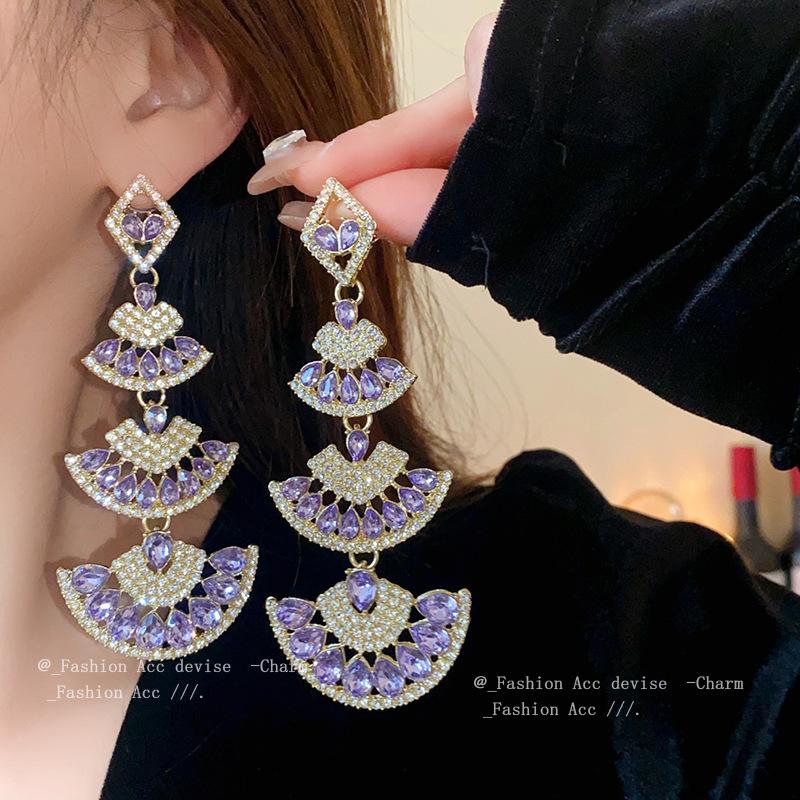 Silver needle diamond fan fringed earrings retro exaggerated temperament earrings niche light luxury high-end earrings women