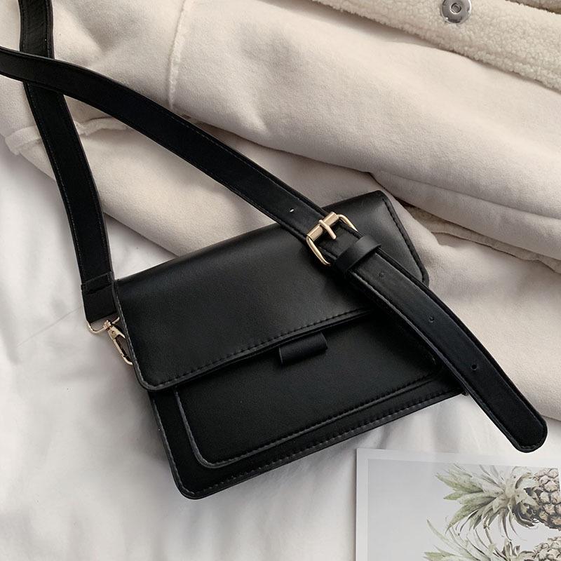 Маленькая сумочка от SCIONE