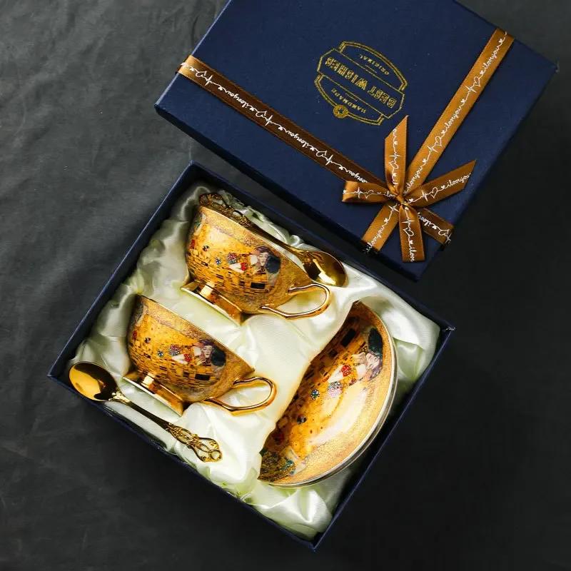 Роскошный набор кофейных кружек из костяного фарфора - Чайные чашки в стиле европейского дворца с ложками и подносом, Элегантный подарочный набор для послеобеденного чая