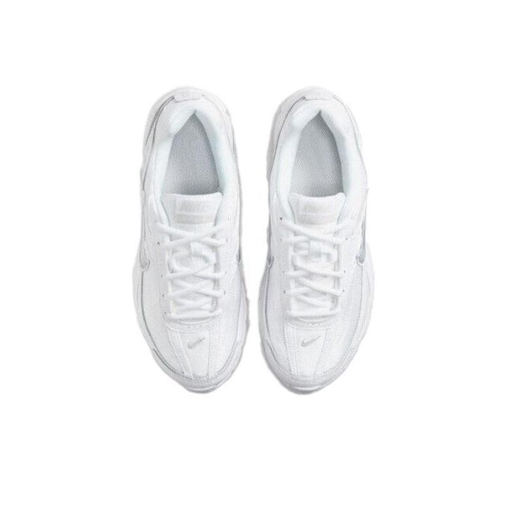 Nike Кроссовки женские Initiator White Photon Dust Metallic-Silver FZ9020-100