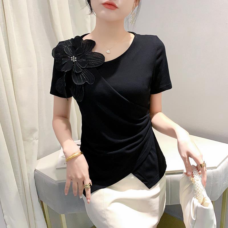 Приталенная асимметричная женская футболка на лето 2024: Трендовый дизайн с коротким рукавом в иностранном стиле