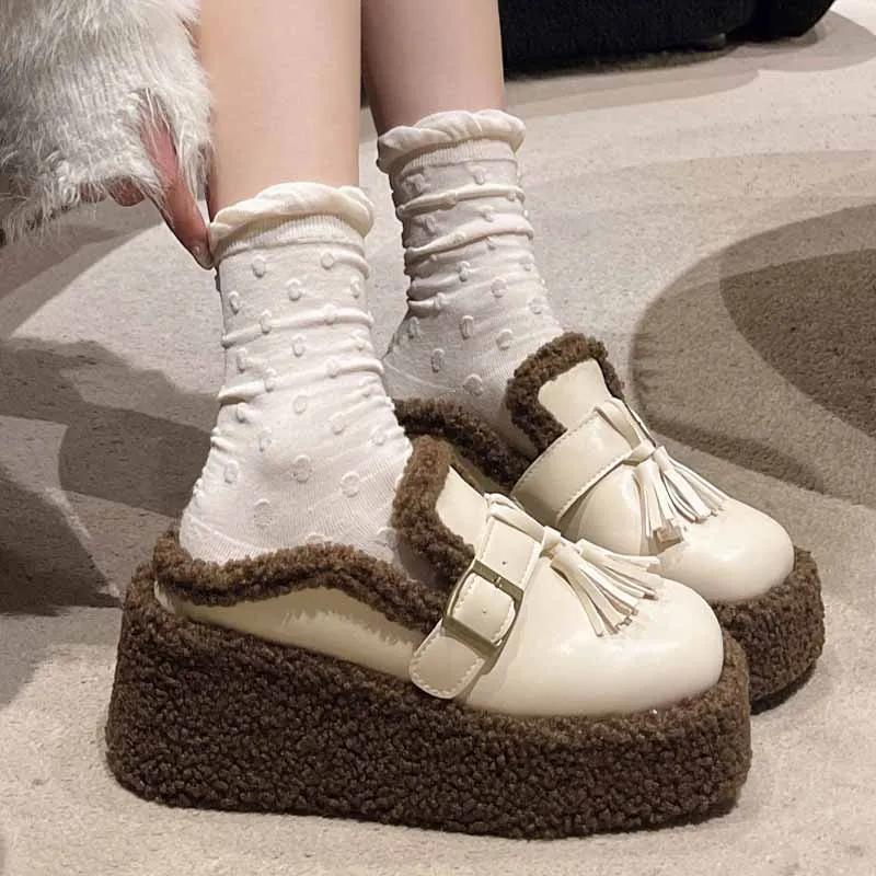 Меховые тапочки на платформе на высоком каблуке Теплые мюли Хлопковая обувь Женская 2024 Тенденция Зима Короткие Плюшевые туфли с открытой пяткой Уютные зимние ботинки Botas De Mujer