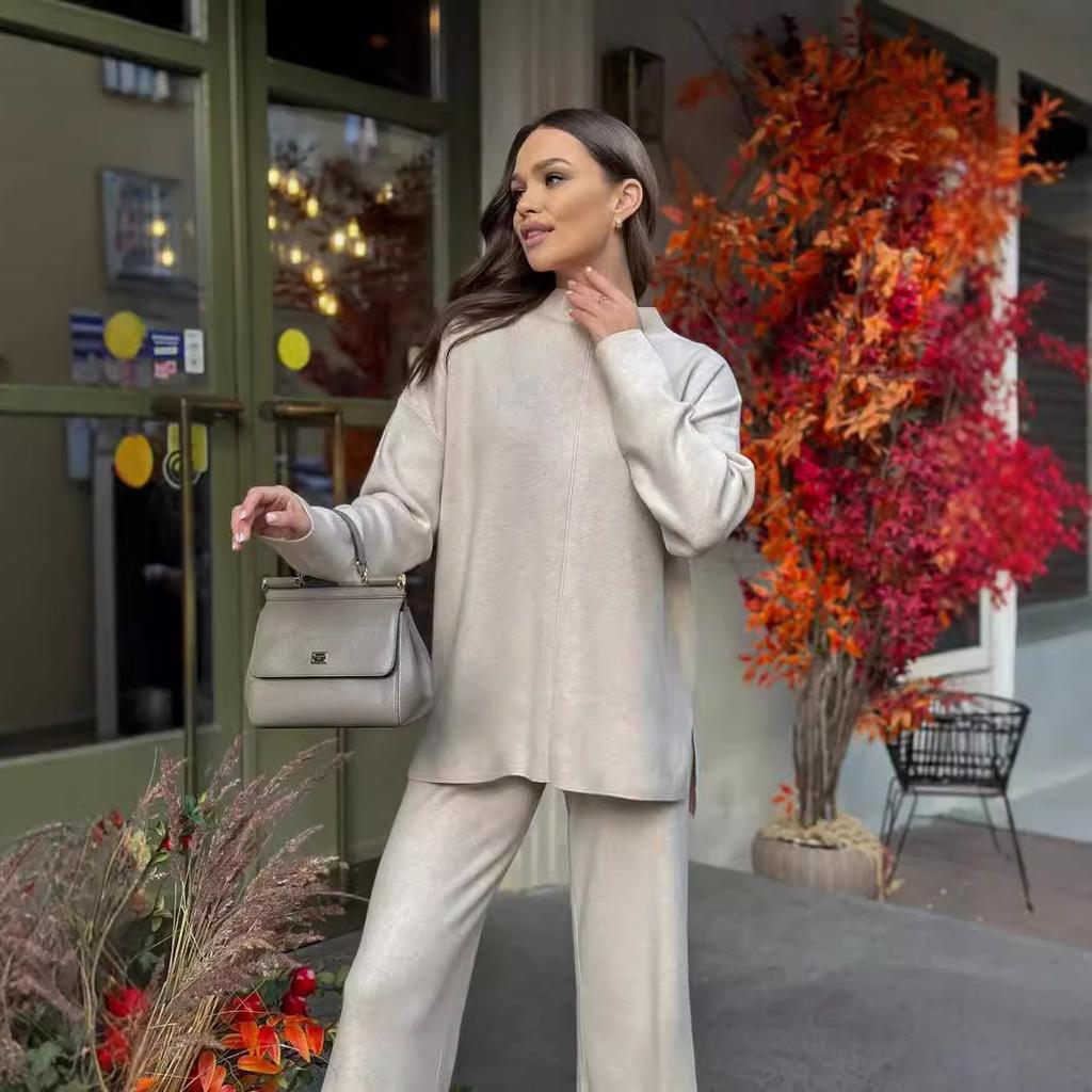 Женский комплект свитера с длинным рукавом и свободными повседневными брюками на осень и зиму