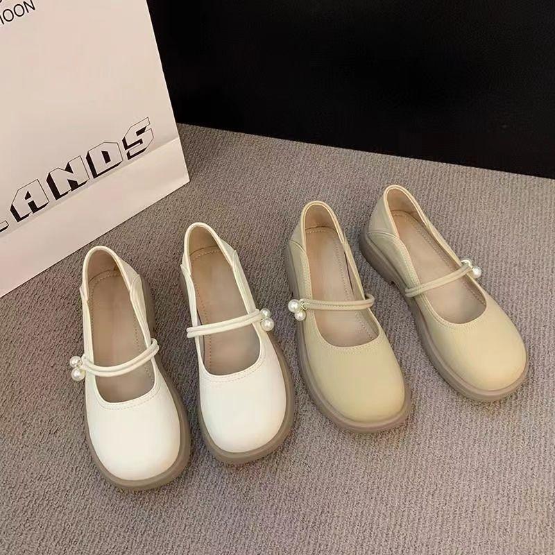 Корейская версия маленьких кожаных туфель, женские летние туфли Мэри Джейн 2025 года, новые французские туфли на плоской подошве с двумя педалями