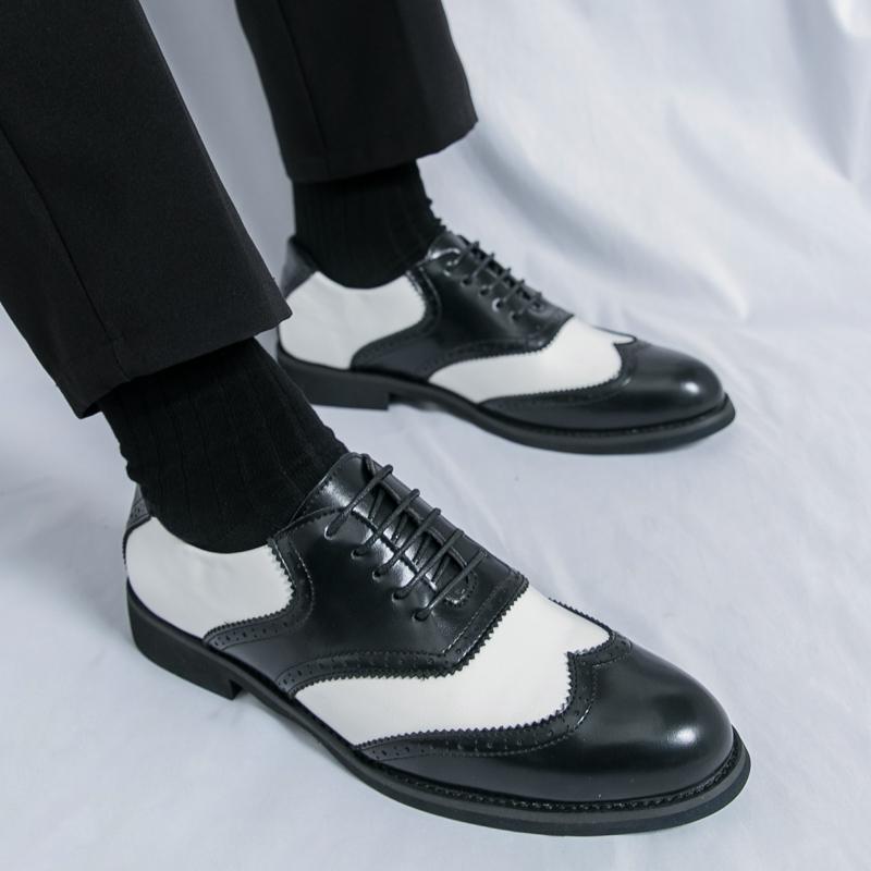 Men's Shoes British Style Comfy Fashion Retro/Vintage Lace-Up Outdoor ShoesPointed Toe Low Top Non-Slip/Antiskid Mens Dress Shoe